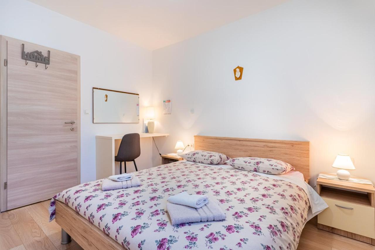 Room Laudina Cres Exterior foto